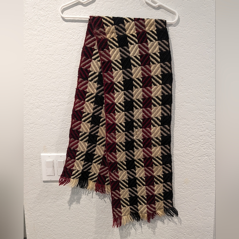 Vintage Joseph Magnin wool blend scarf